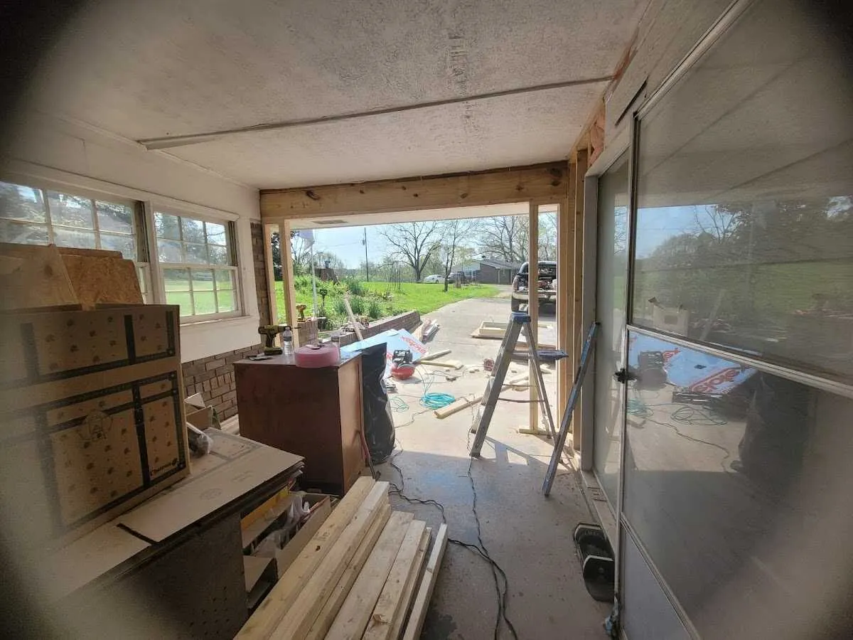 Air movers and dehumidifier for Drying & Dehumidification in Carolina Forest